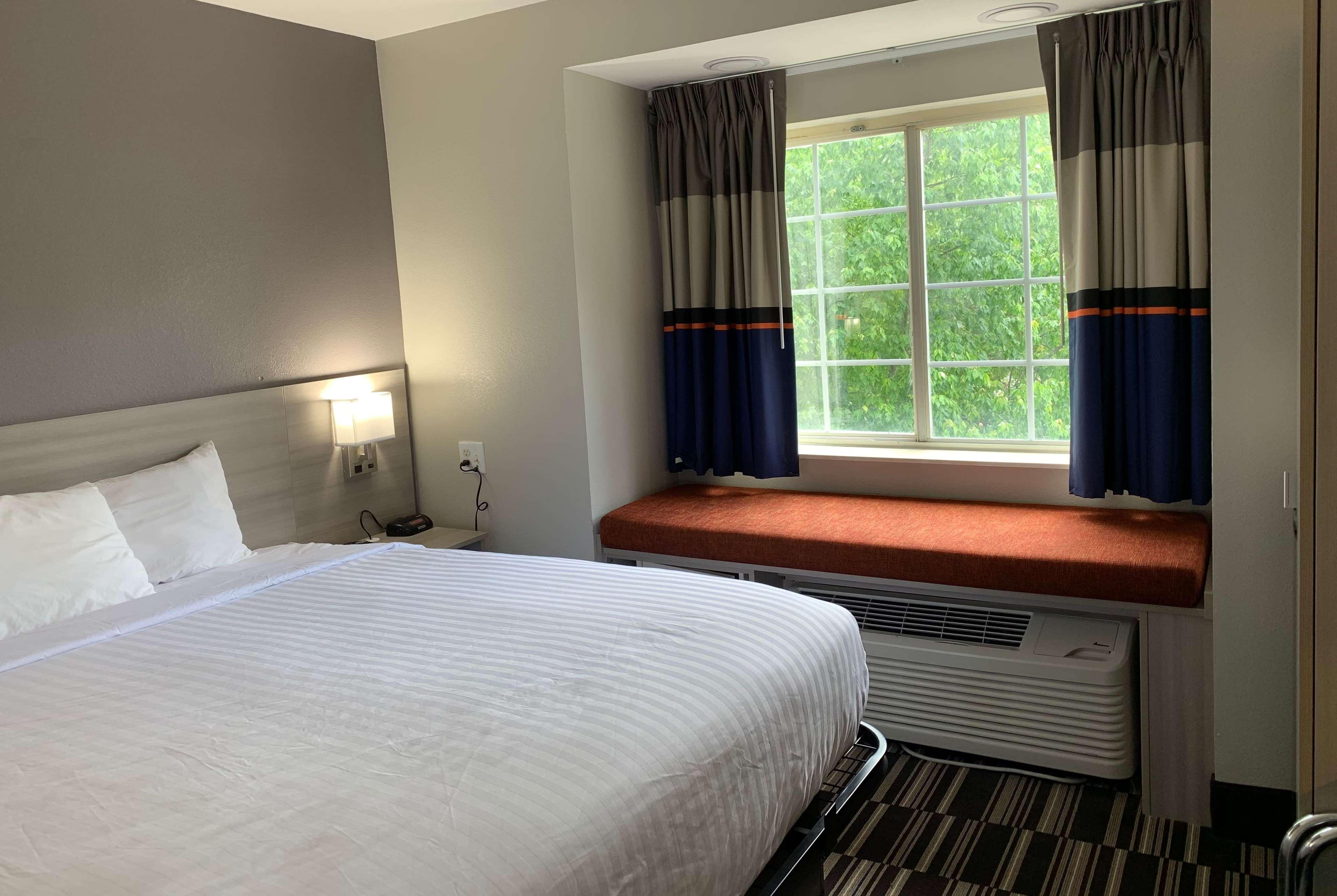 Microtel Inn By Wyndham Charlotte Airport Dış mekan fotoğraf